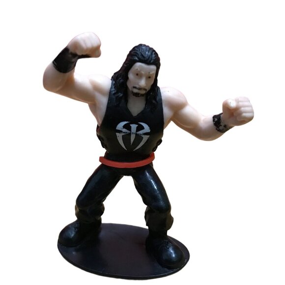 WWE Roman Reigns Wrestling Action Figure Beverly Hills Teddy Bear 2.75" - Picture 1 of 6